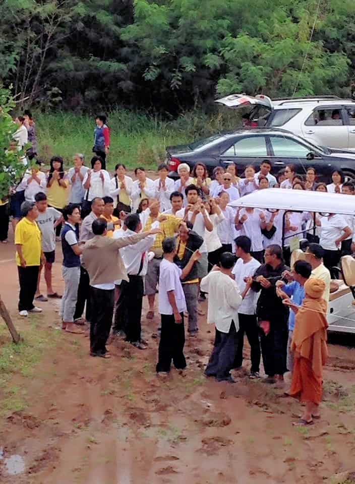 พระอาจารย์โสภา สมโณและคณะศิษย์